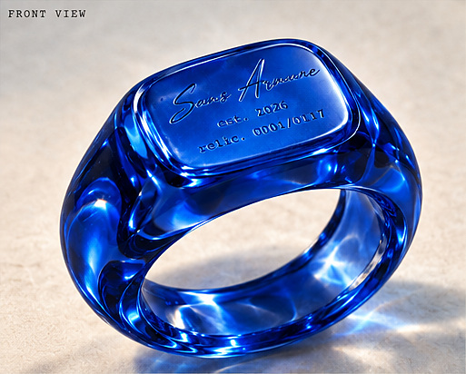 Balloon Ring in sapphire translucent resin engraved Sans Armure, est. 2026, relic 0001/0117